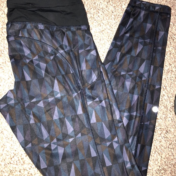 Lululemon geometric speed tights - Picture 4 of 4
